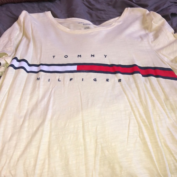 Tommy Hilfiger Tops - Tommy Hilfiger graphic tee (yellow)